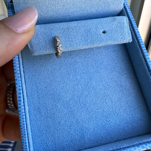 Sydney Evan single small diamond and good huggie hoop - Picture 3 of 7